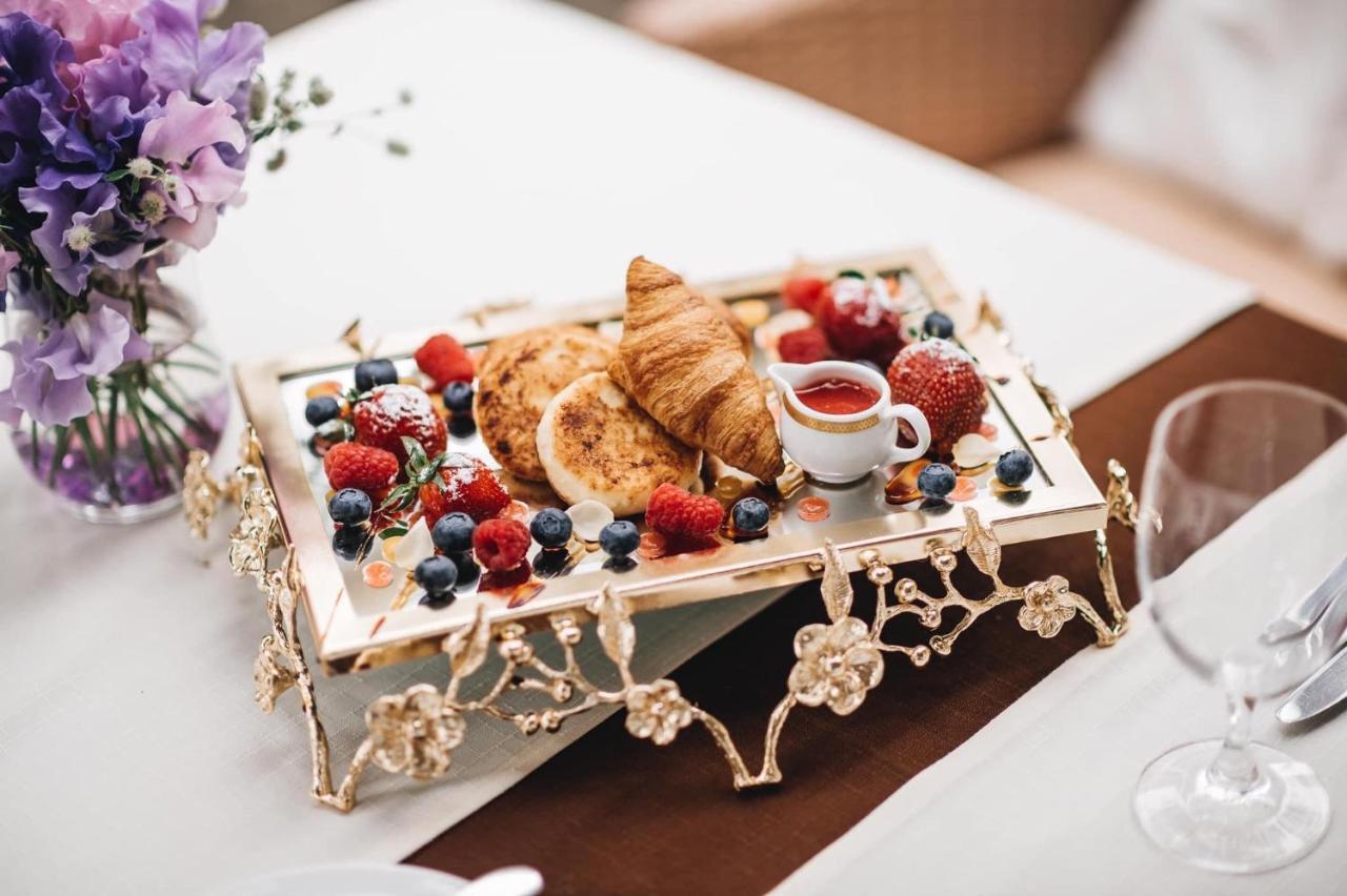 Tb Palace Hotel & Spa Jūrkalne Eksteriør billede