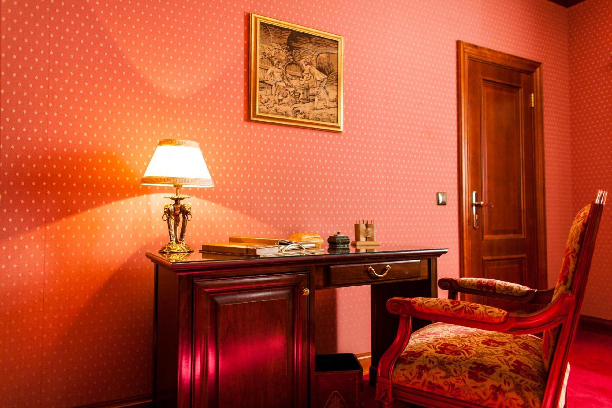 Tb Palace Hotel & Spa Jūrkalne Værelse billede