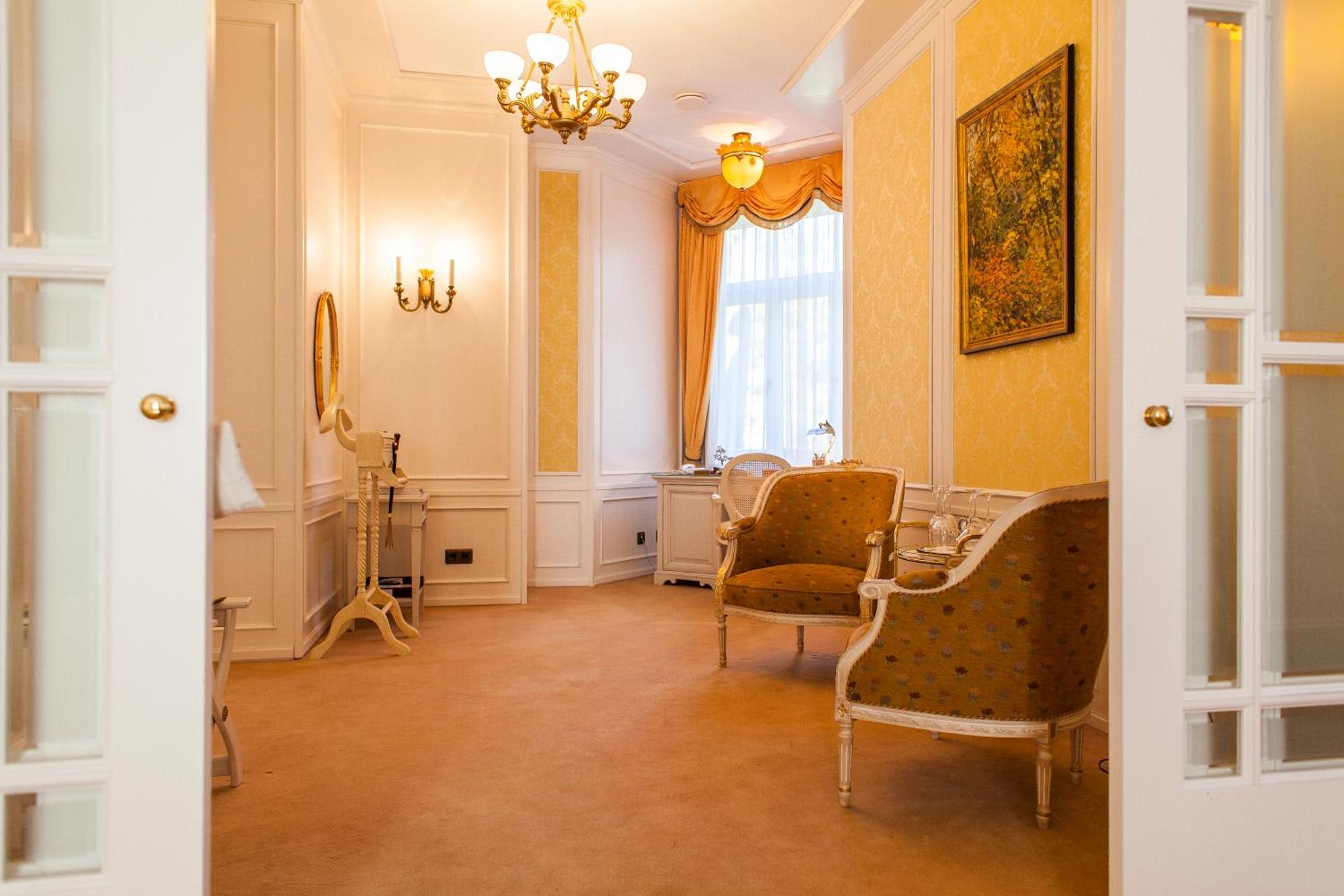 Tb Palace Hotel & Spa Jūrkalne Værelse billede